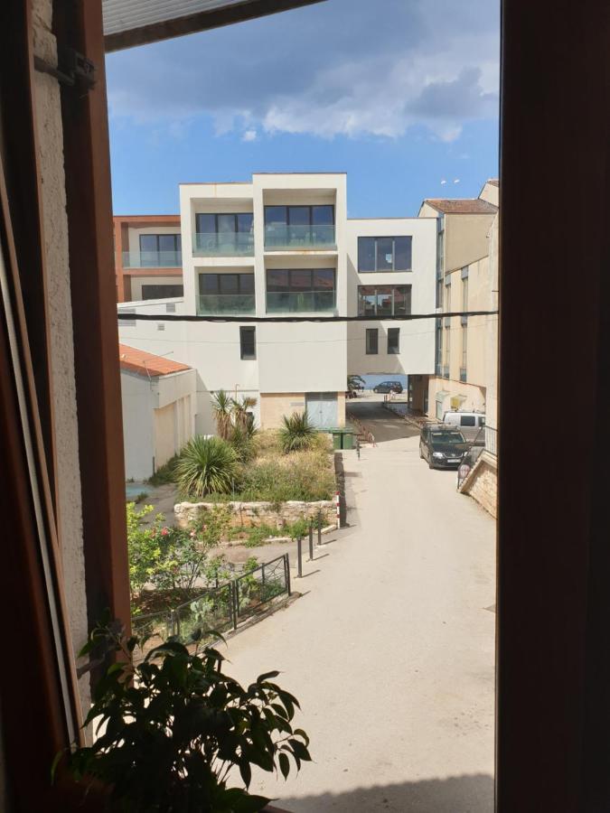 Apartment Old Town Umago Esterno foto